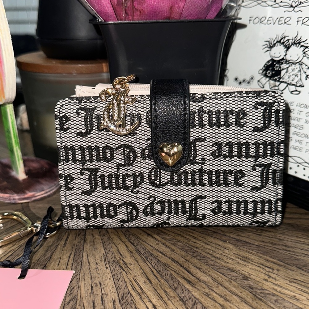 NWT juicy couture card wallet 🖤🖤🖤